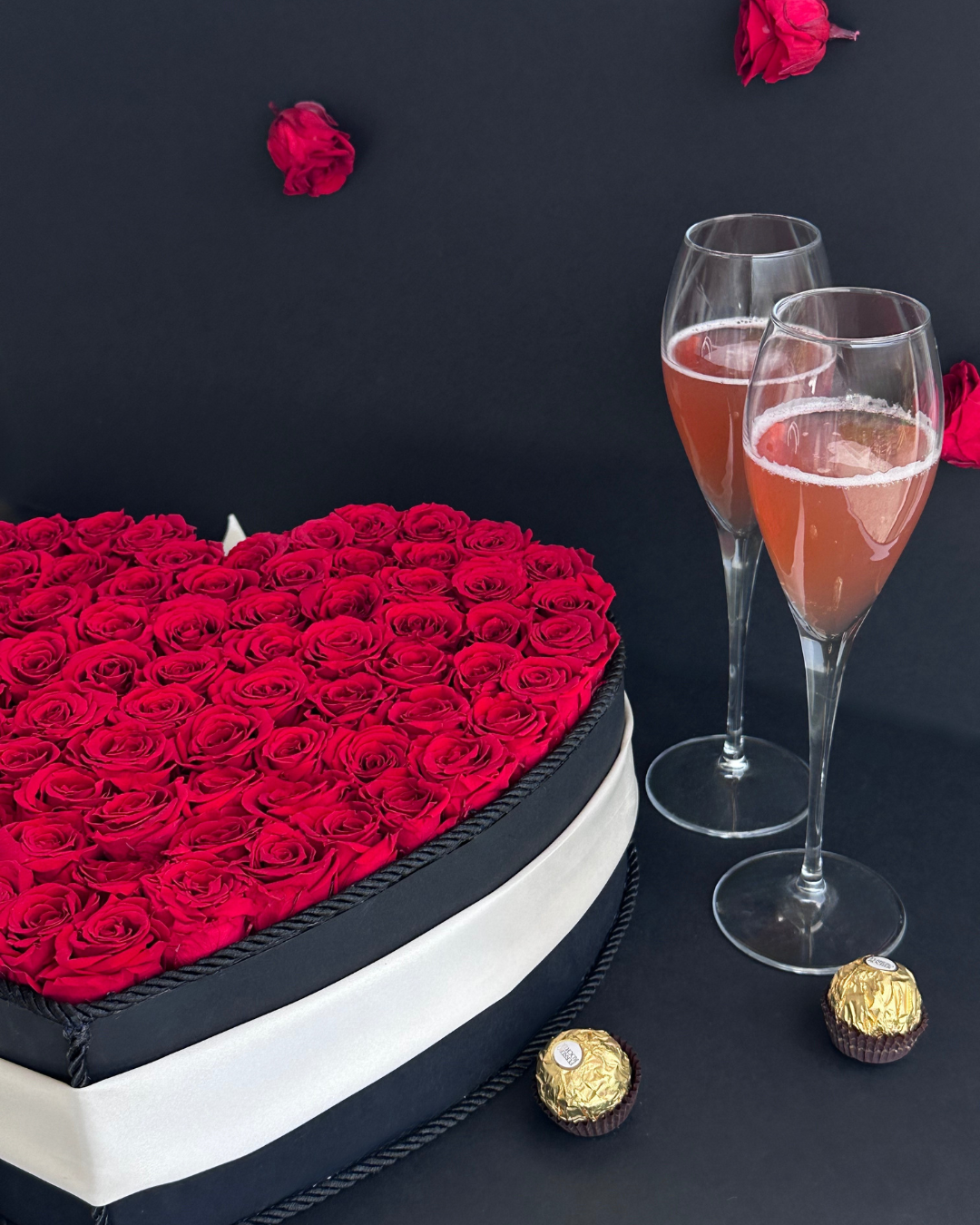 Coffret Luxe 85 Roses Éternelles & Champagne – Fait main en France