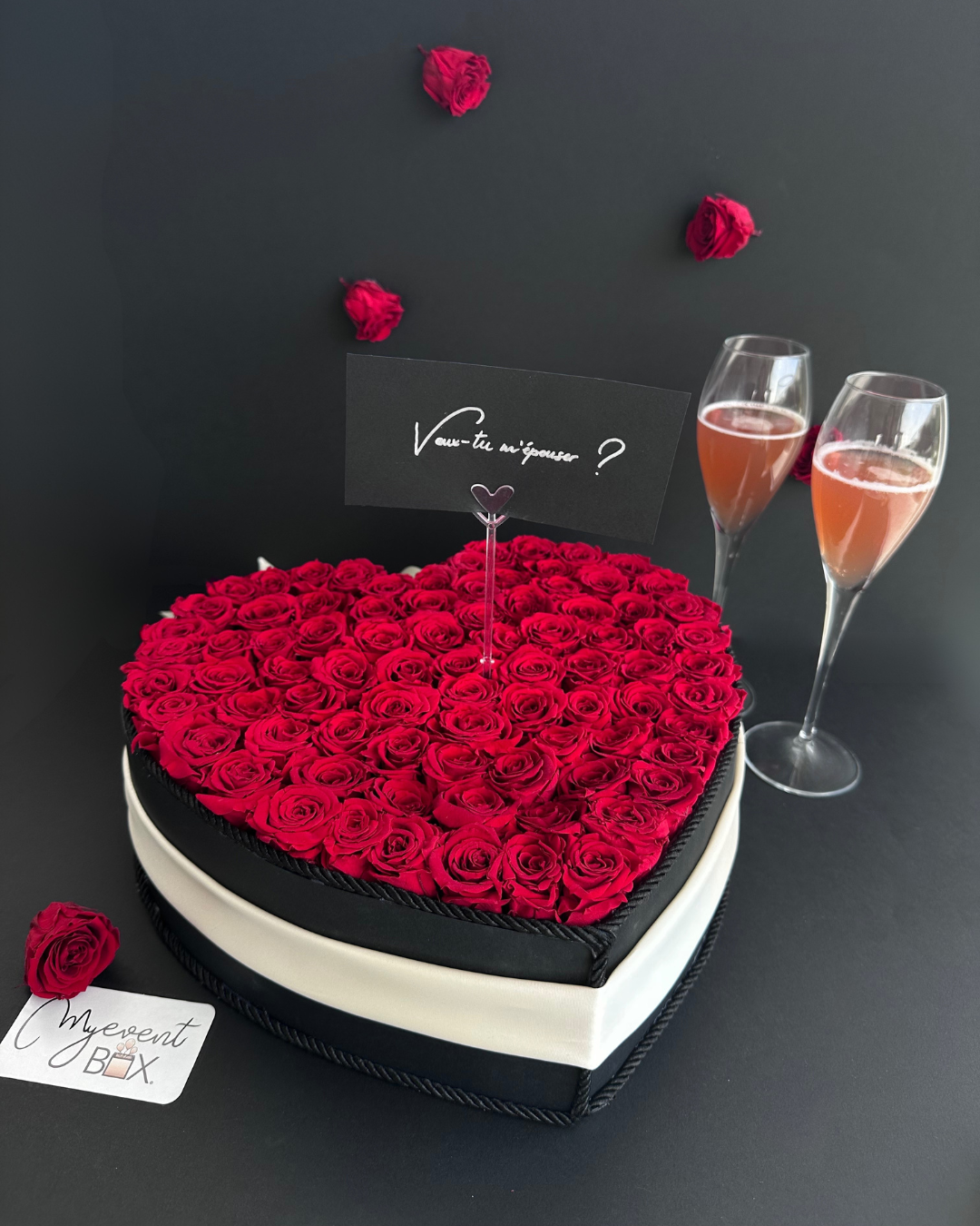 Coffret Luxe 85 Roses Éternelles & Champagne – Fait main en France